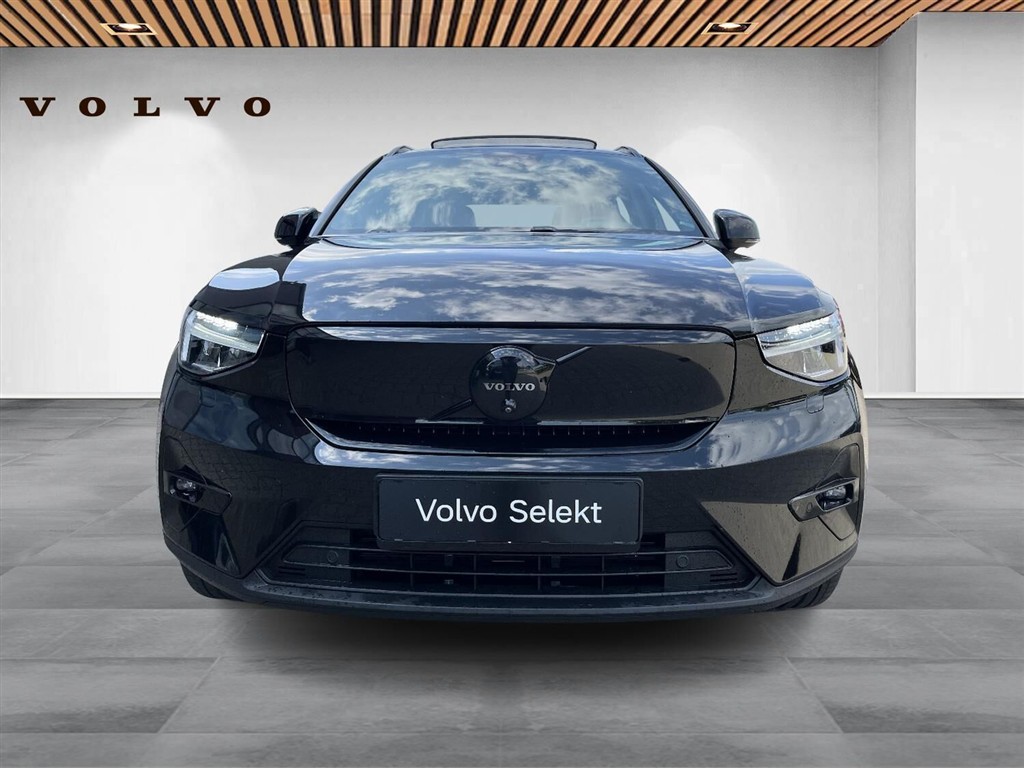 Volvo EX40 Twin Motor Performance Black Edition AWD 442HK 5d Aut. - Image 9