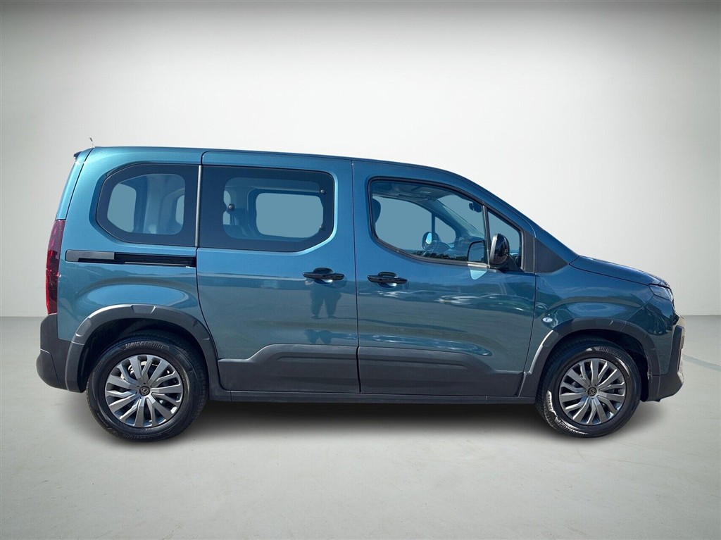 Peugeot e-Rifter L1 EL Allure 136HK Aut. - Image 10