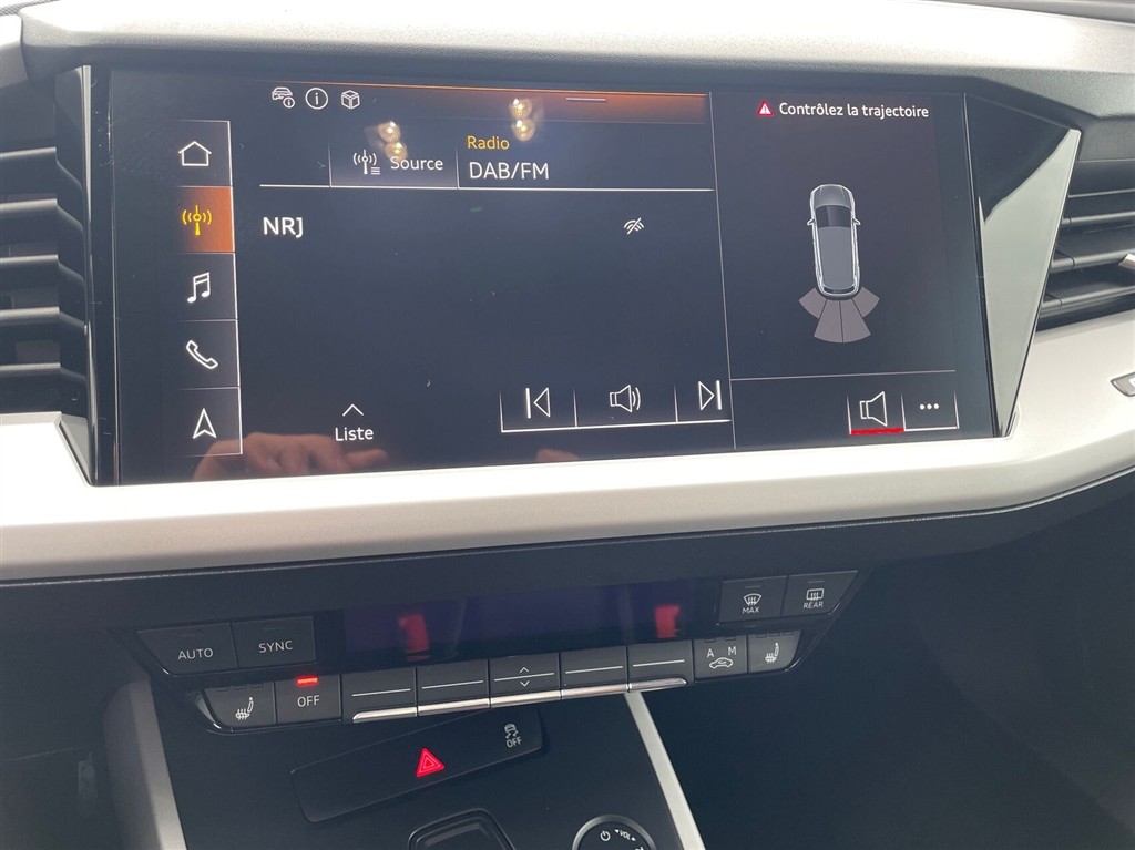 Audi Q4 45 E-tron Attitude 286HK 5d Aut. - Image 19