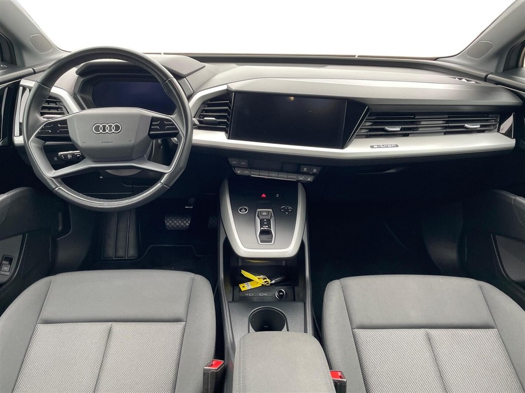 Audi Q4 45 E-tron Attitude 286HK 5d Aut. - Image 4