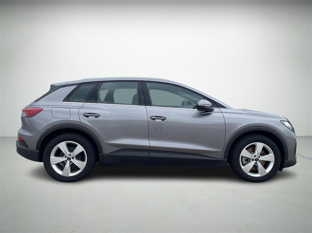 Audi Q4 45 E-tron Attitude 286HK 5d Aut. - Image 5