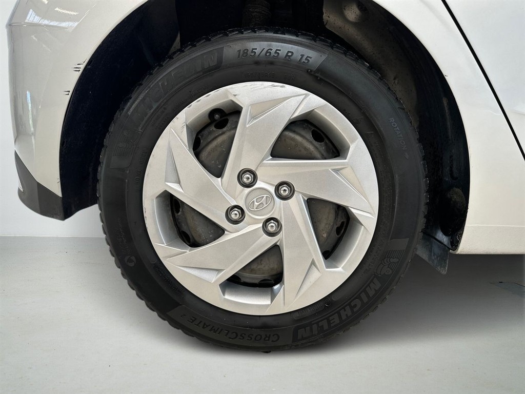 Hyundai i20 1,0 T-GDI Essential DCT 100HK 5d 7g Aut. - Image 8