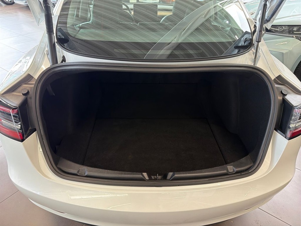 Tesla Model 3 EL 283HK Aut. - Image 10
