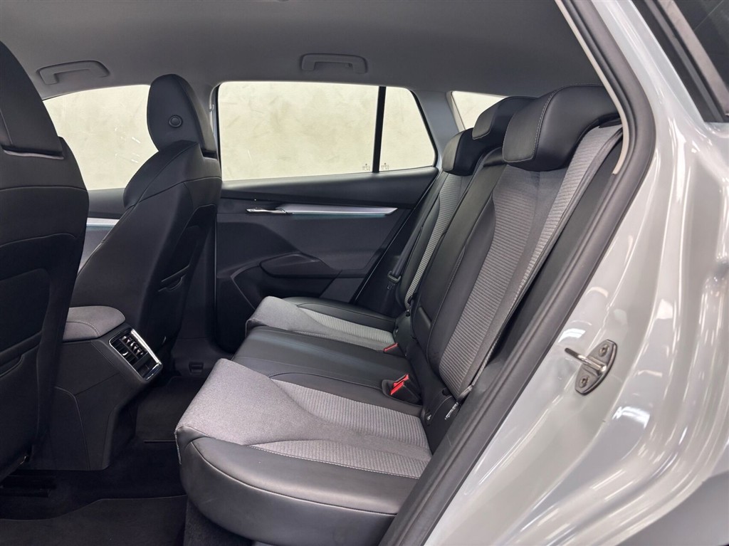 Skoda Enyaq 50 iV 148HK 5d Aut. - Image 8