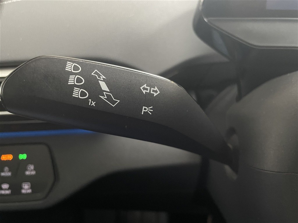 VW ID.5 EL Pro Performance 204HK 5d Aut. - Image 19