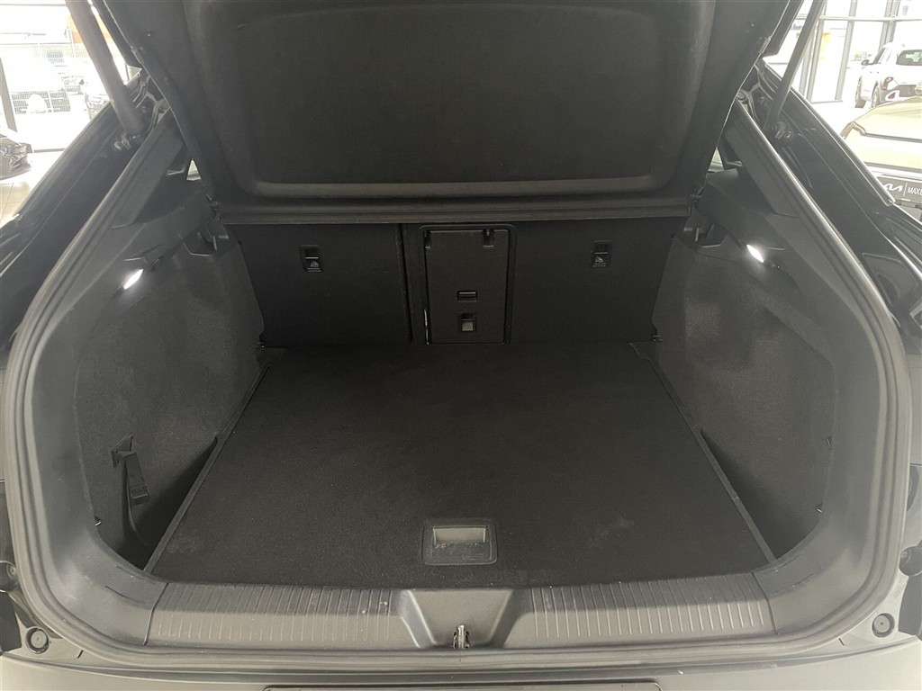 VW ID.5 EL Pro Performance 204HK 5d Aut. - Image 24