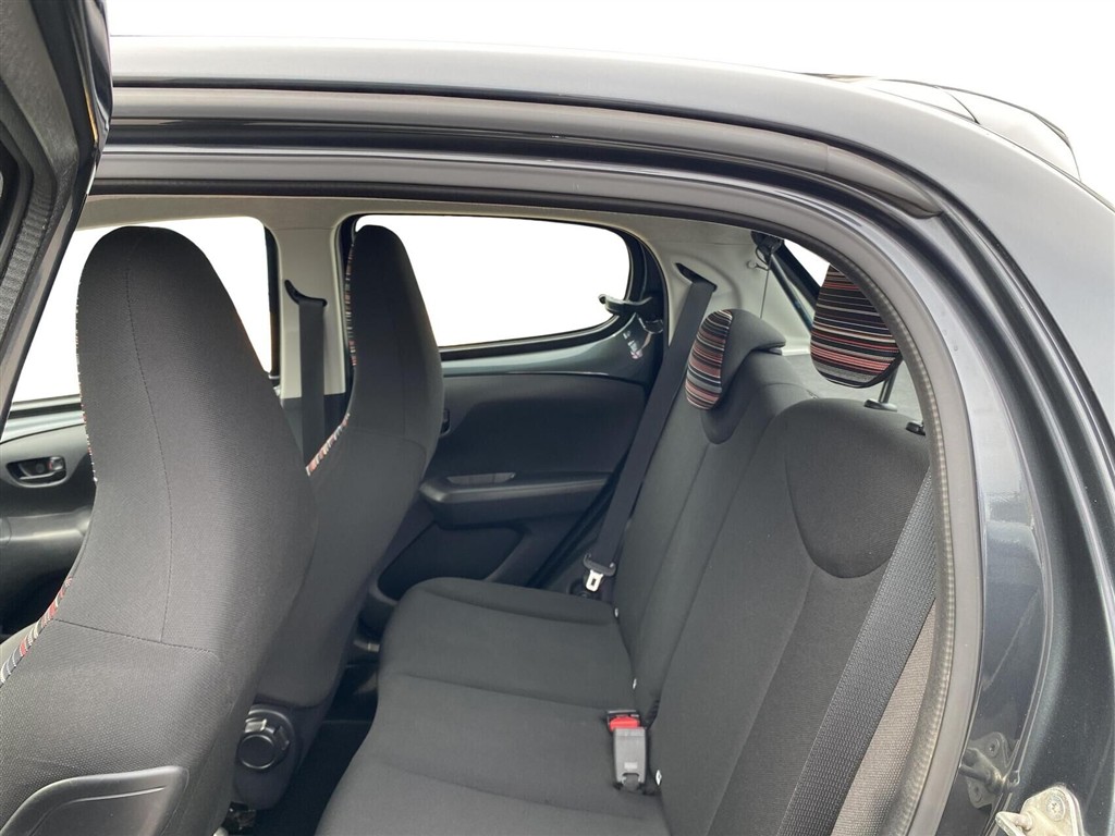 Citroën C1 1,0 VTi Limited 72HK 5d - Image 5