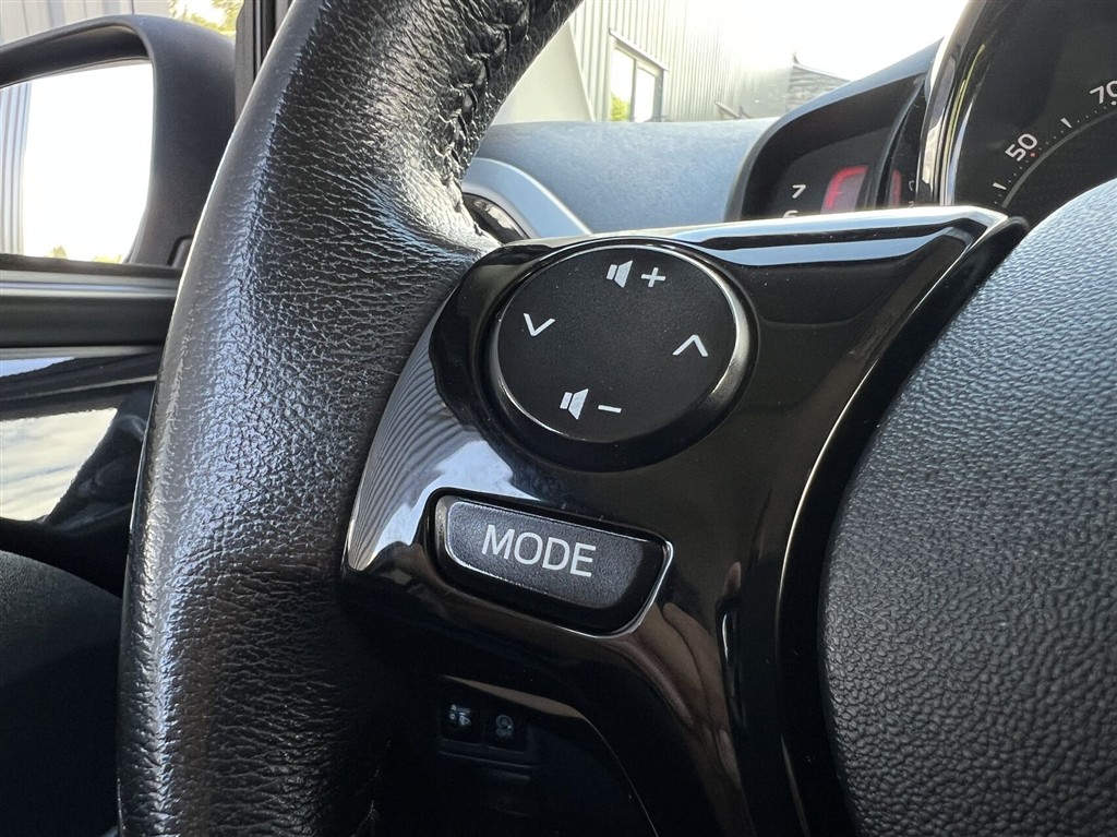 Toyota Aygo 1,0 VVT-I X-plore DAB+ 72HK 5d - Image 16