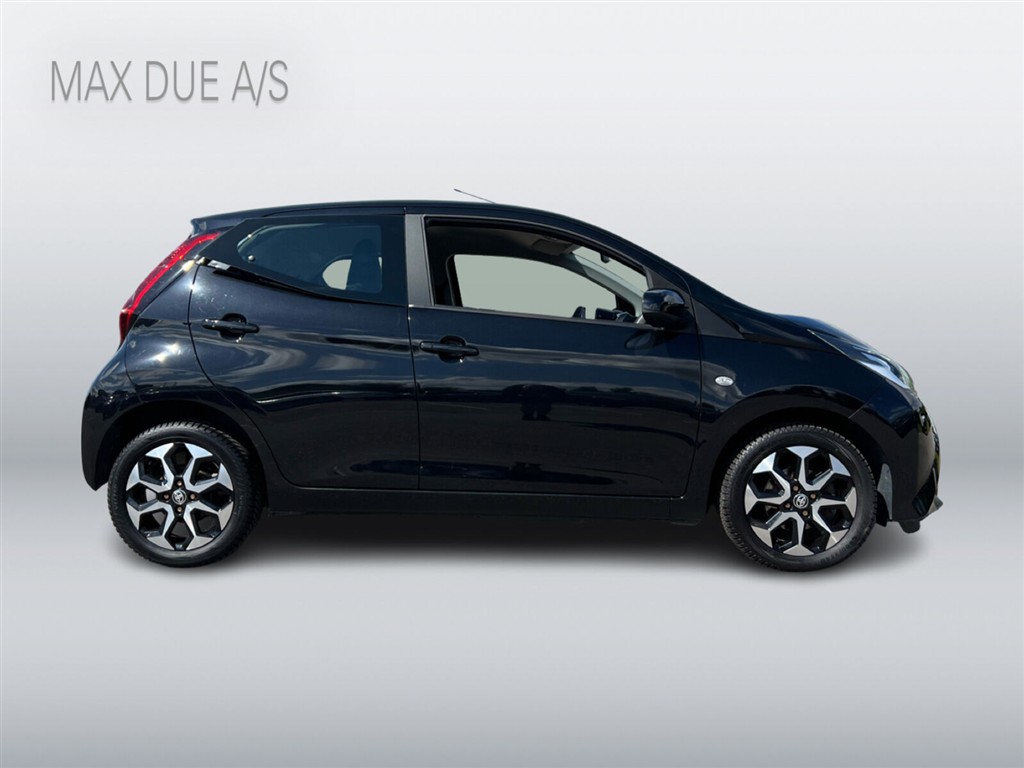 Toyota Aygo 1,0 VVT-I X-plore DAB+ 72HK 5d - Image 4