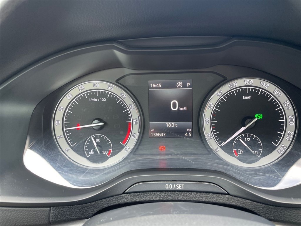 Skoda Karoq 1,6 TDI AdBlue Ambition DSG 115HK 5d 7g Aut. - Image 12