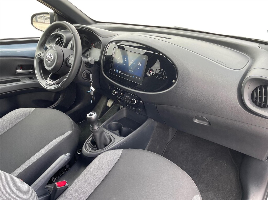 Toyota Aygo X 1,0 VVT-I Active 72HK 5d - Image 10