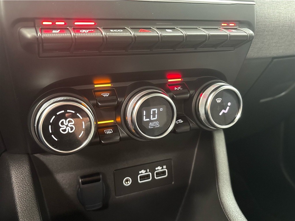 Renault Clio 1,0 TCE Evolution 90HK 5d 6g - Image 21