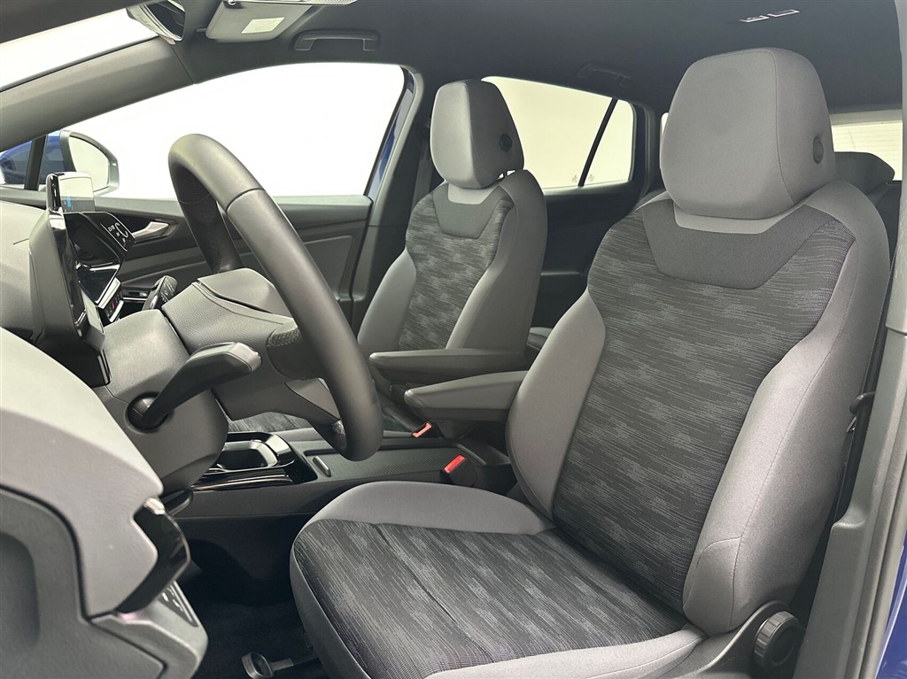 VW ID.4 EL Pro Performance 204HK 5d Aut. - Image 19