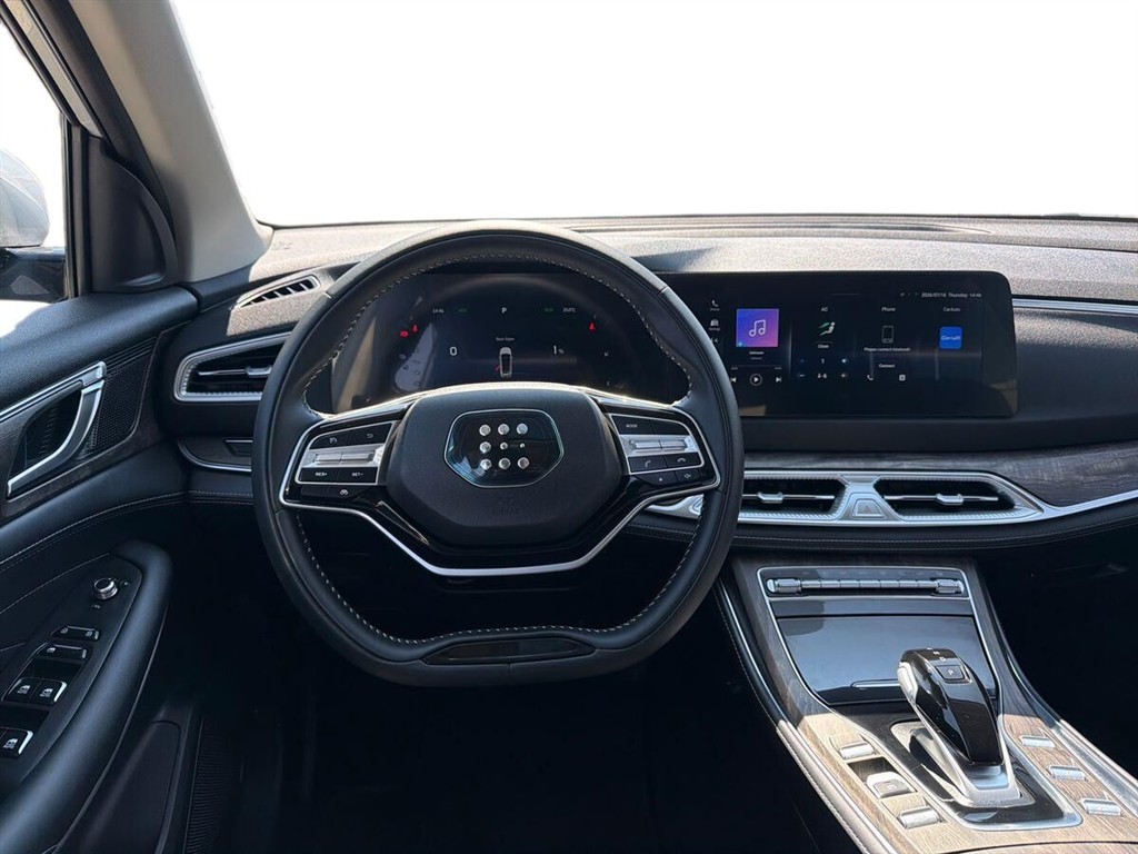Navor E5 1,5 Plugin-hybrid Rock E-CVT 218HK 5d Aut. - Image 17