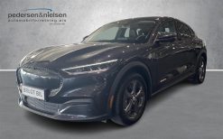 Ford Mustang Mach-E EL UR 294HK 5d Aut.