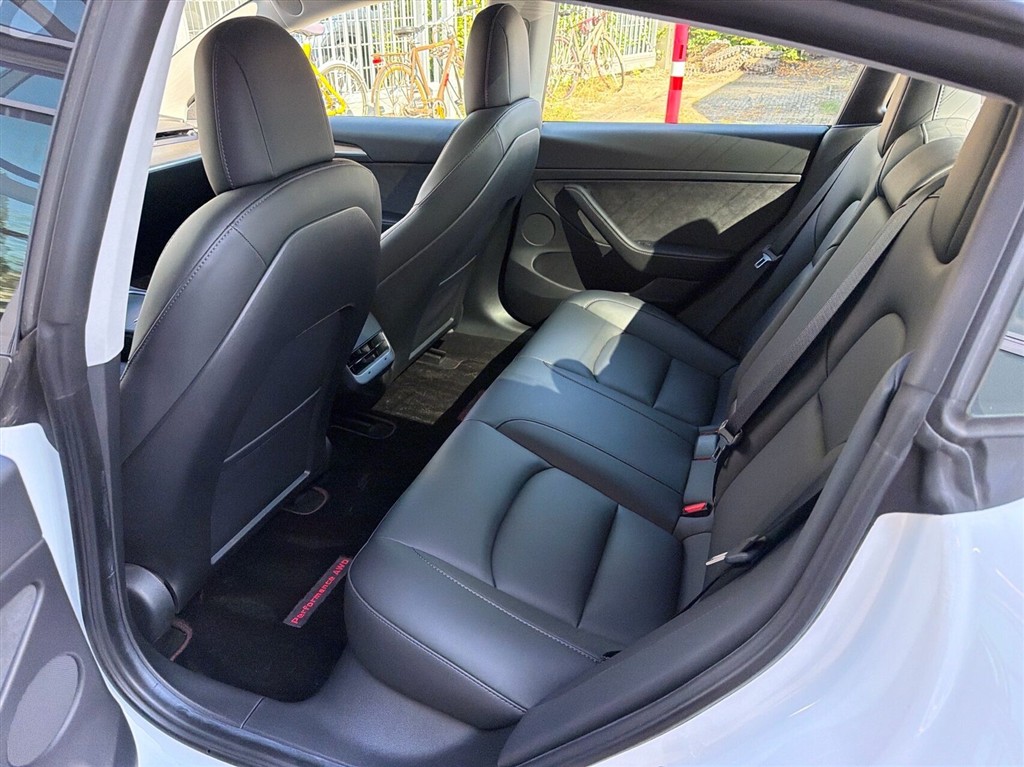 Tesla Model 3 EL Performance AWD 534HK Aut. - Image 8
