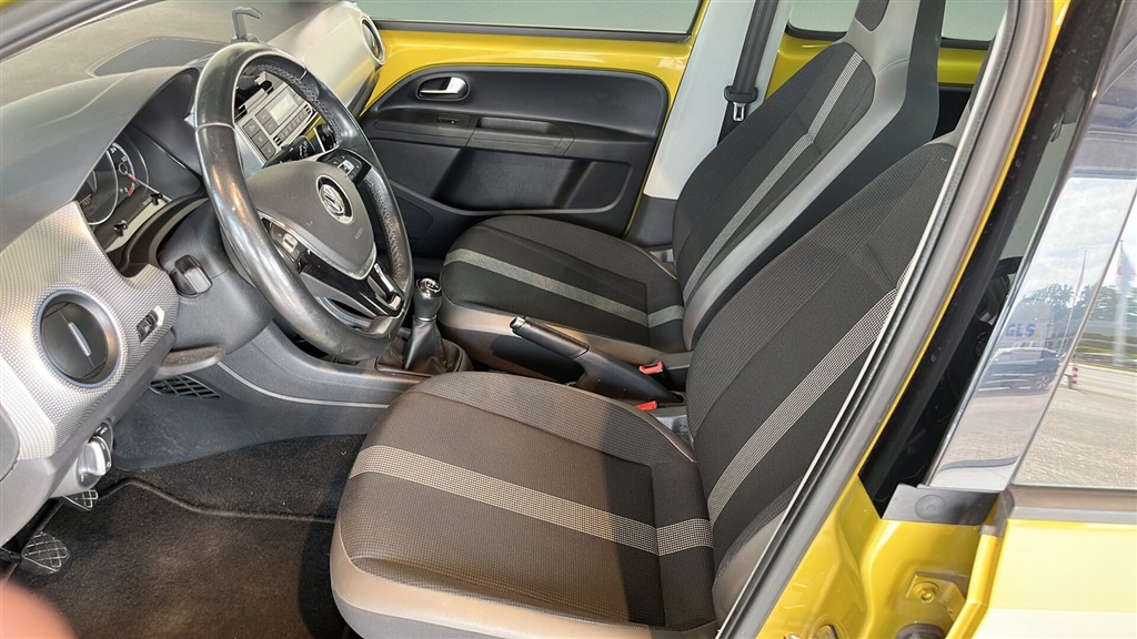 VW up 1,0 TSI BMT High 90HK 5d - Image 6