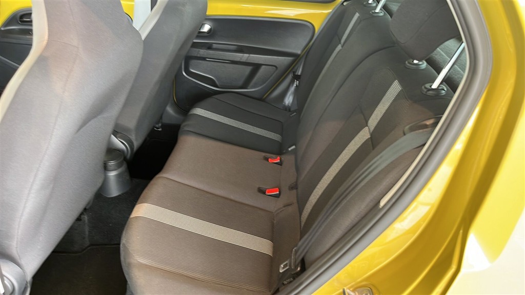 VW up 1,0 TSI BMT High 90HK 5d - Image 7