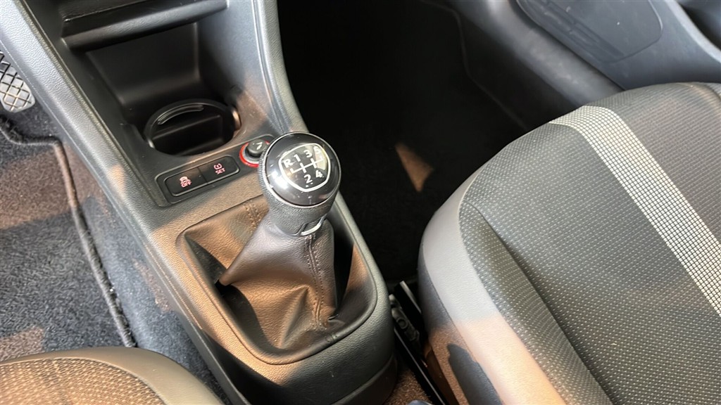 VW up 1,0 TSI BMT High 90HK 5d - Image 9