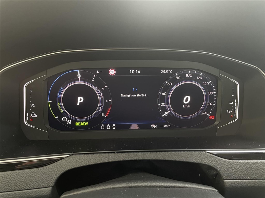 VW Passat Variant 1,4 TSI Plugin-hybrid GTE HIGH DSG 218HK Stc 6g Aut. - Image 13