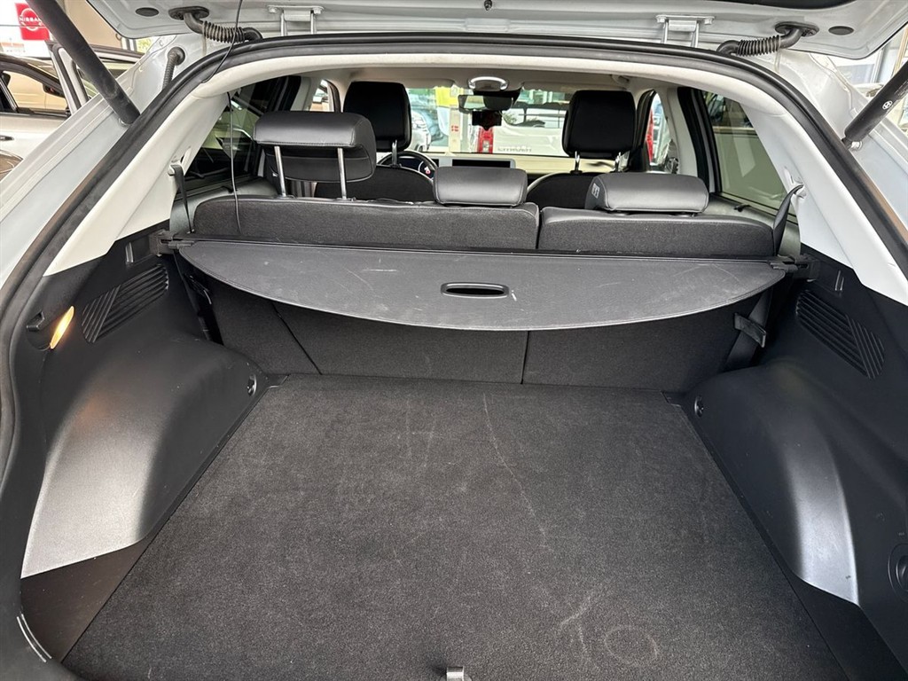 Hyundai Ioniq 5 Electric 72,6 kWh Ultimate 218HK 5d Aut. - Image 13