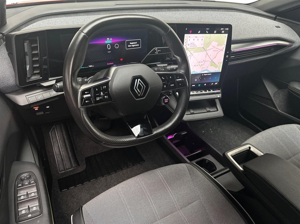 Renault Mégane E-TECH Techno 220HK 5d Aut. - Image 4
