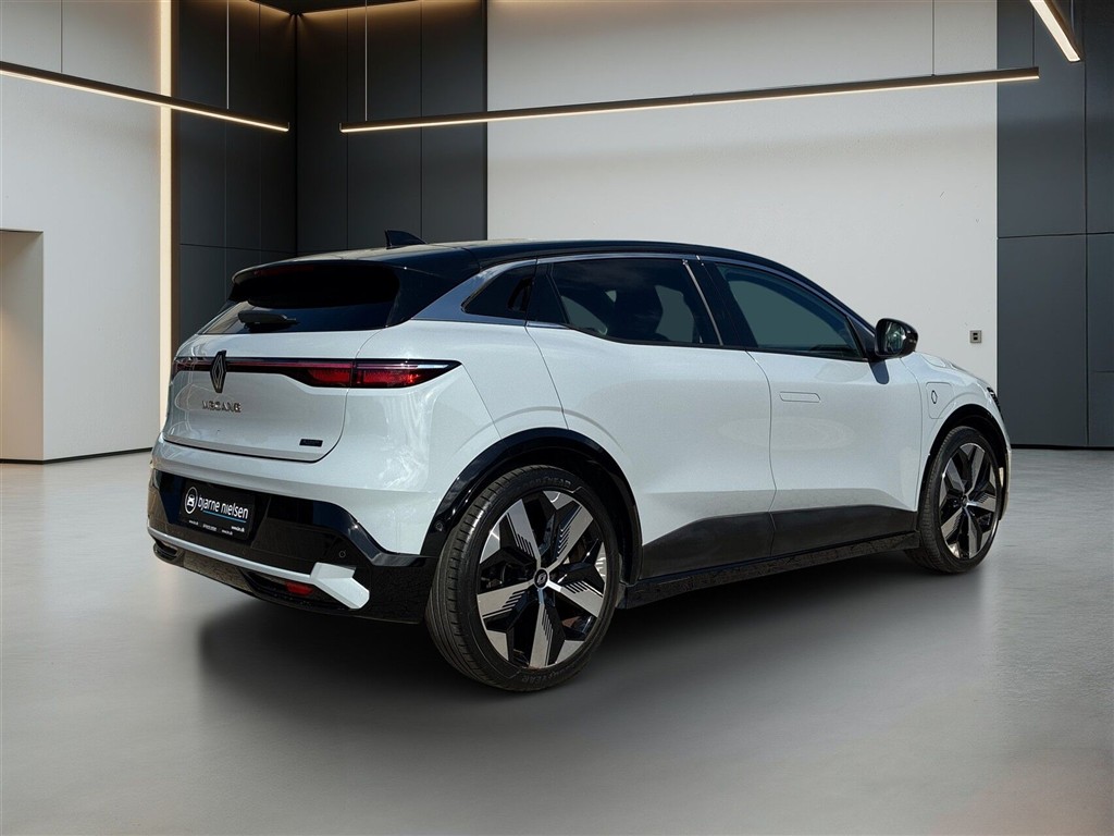 Renault Mégane E-TECH Techno 220HK 5d Aut. - Image 4