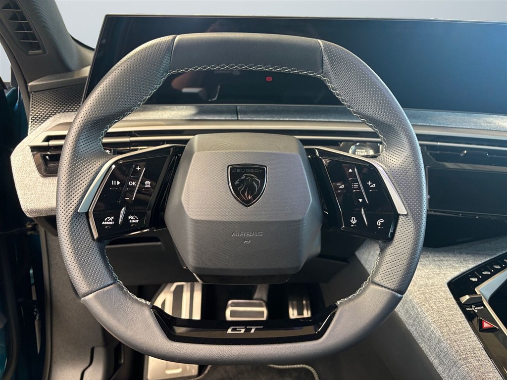 Peugeot e-5008 EL GT Pack 210HK 5d Aut. - Image 14