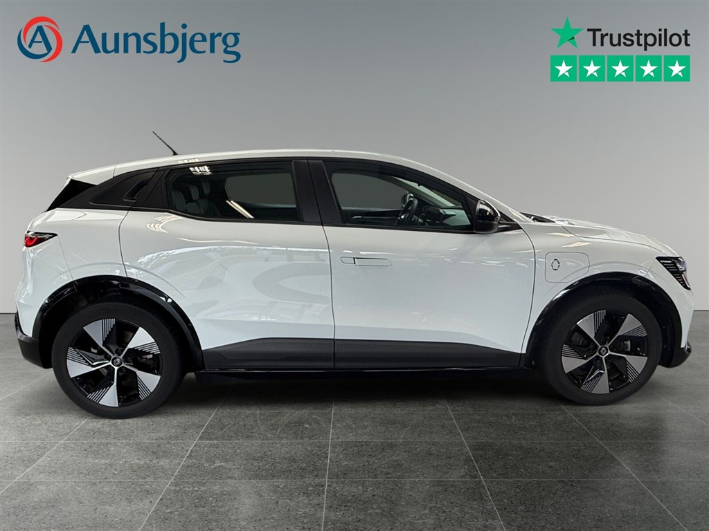 Renault Mégane E-TECH Equilibre 130HK 5d Aut. - Image 7