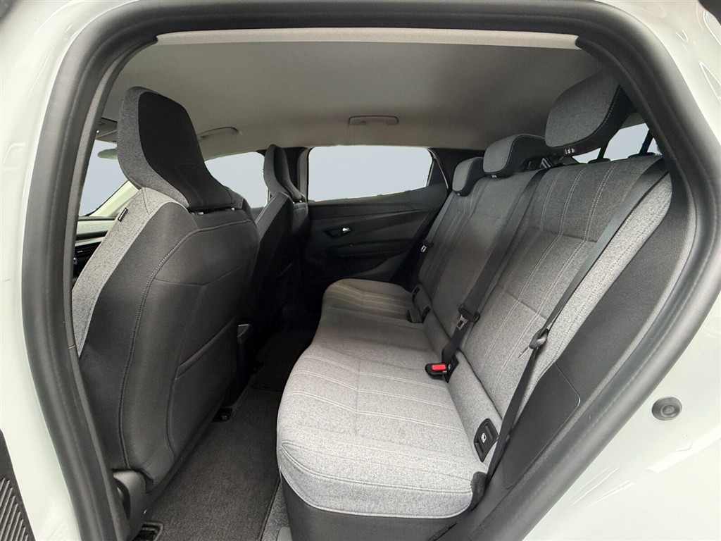 Renault Mégane E-TECH Equilibre 130HK 5d Aut. - Image 15
