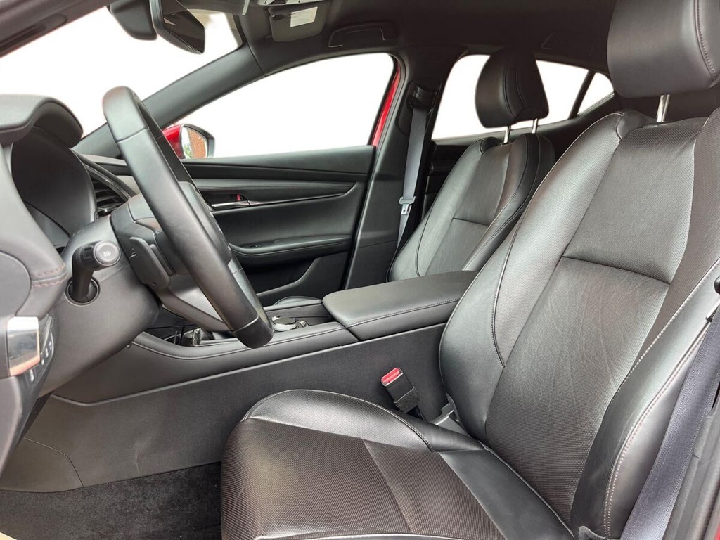 Mazda 3 2,0 Skyactiv-G Mild hybrid Cosmo 150HK 5d 6g Aut. - Image 10
