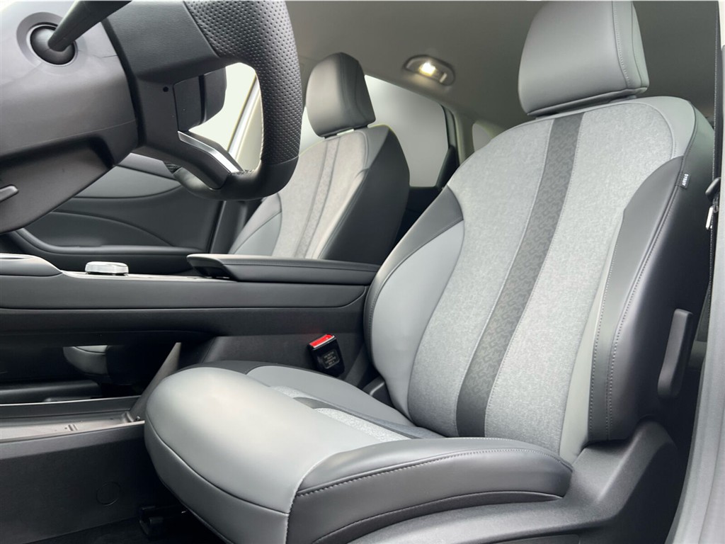 MG MGS5 Electric 64 kWh LR RWD Luxury 231HK Stc Aut. - Image 10