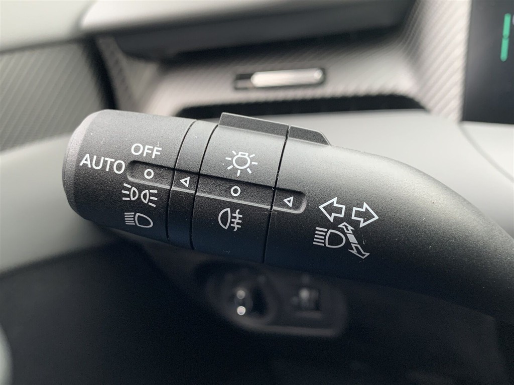 MG MGS5 Electric 64 kWh LR RWD Luxury 231HK Stc Aut. - Image 17
