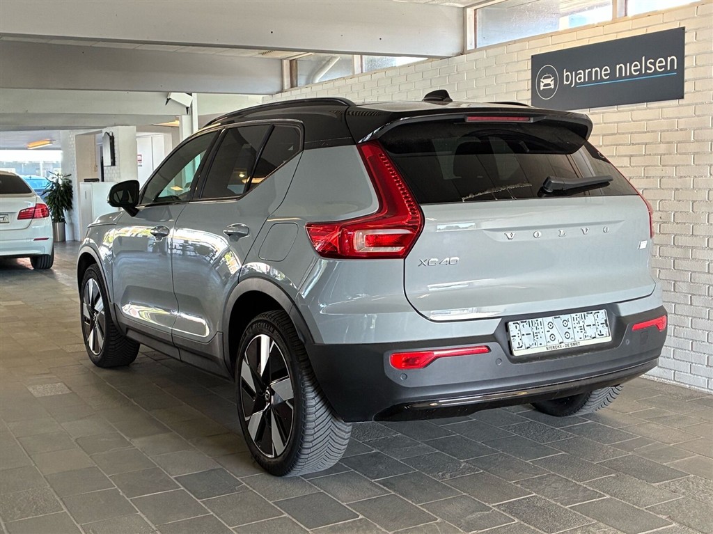 Volvo XC40 Recharge Extended Range Plus 252HK 5d Aut. - Image 3