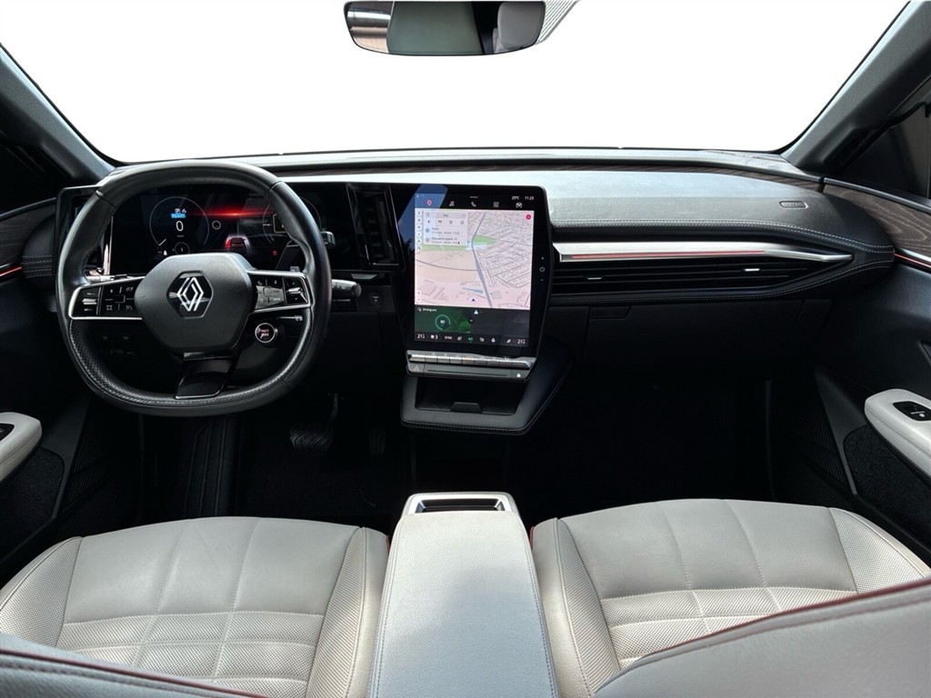 Renault Mégane E-TECH Iconic 220HK 5d Aut. - Image 10