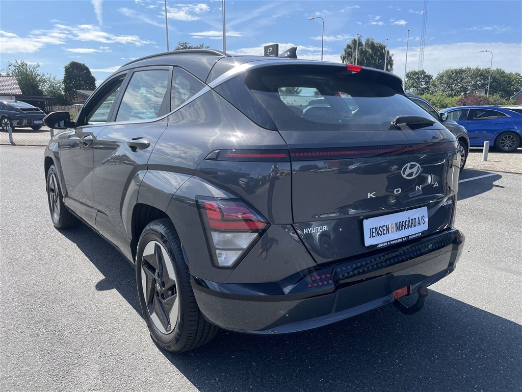 Hyundai Kona Electric 65,4 kWh Essential Long Range 217HK 5d Aut. - Image 3