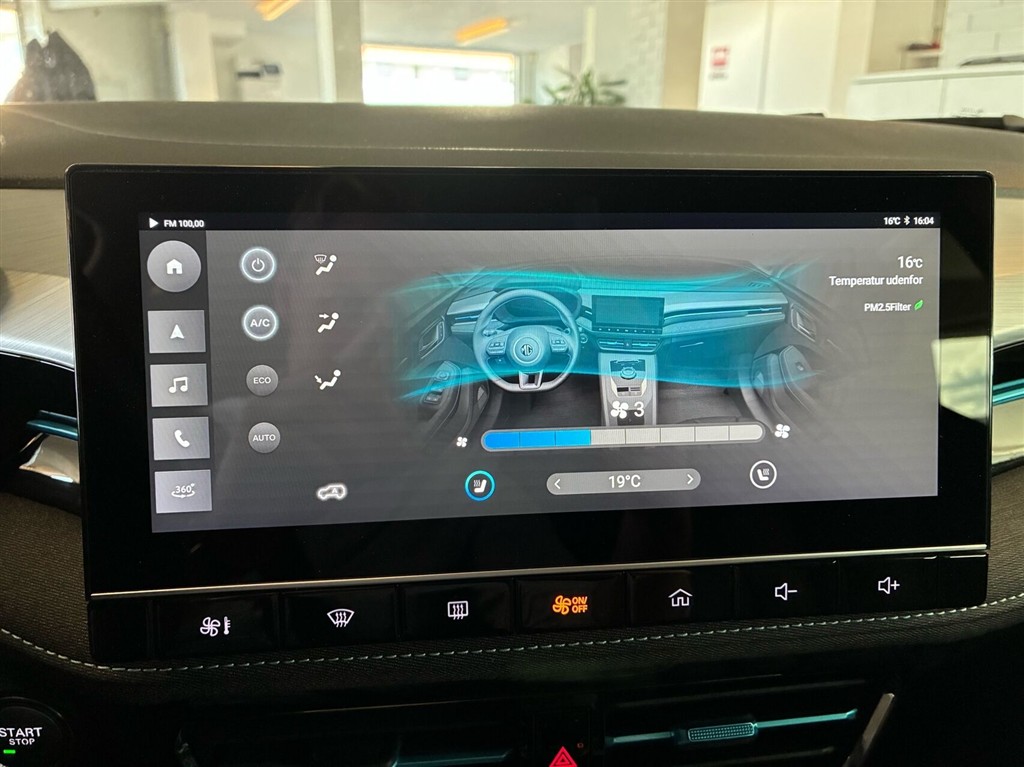 MG MG5 Electric EL Standard Range Luxury 177HK Stc Aut. - Image 11