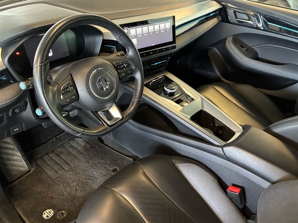 MG MG5 Electric EL Standard Range Luxury 177HK Stc Aut. - Image 5