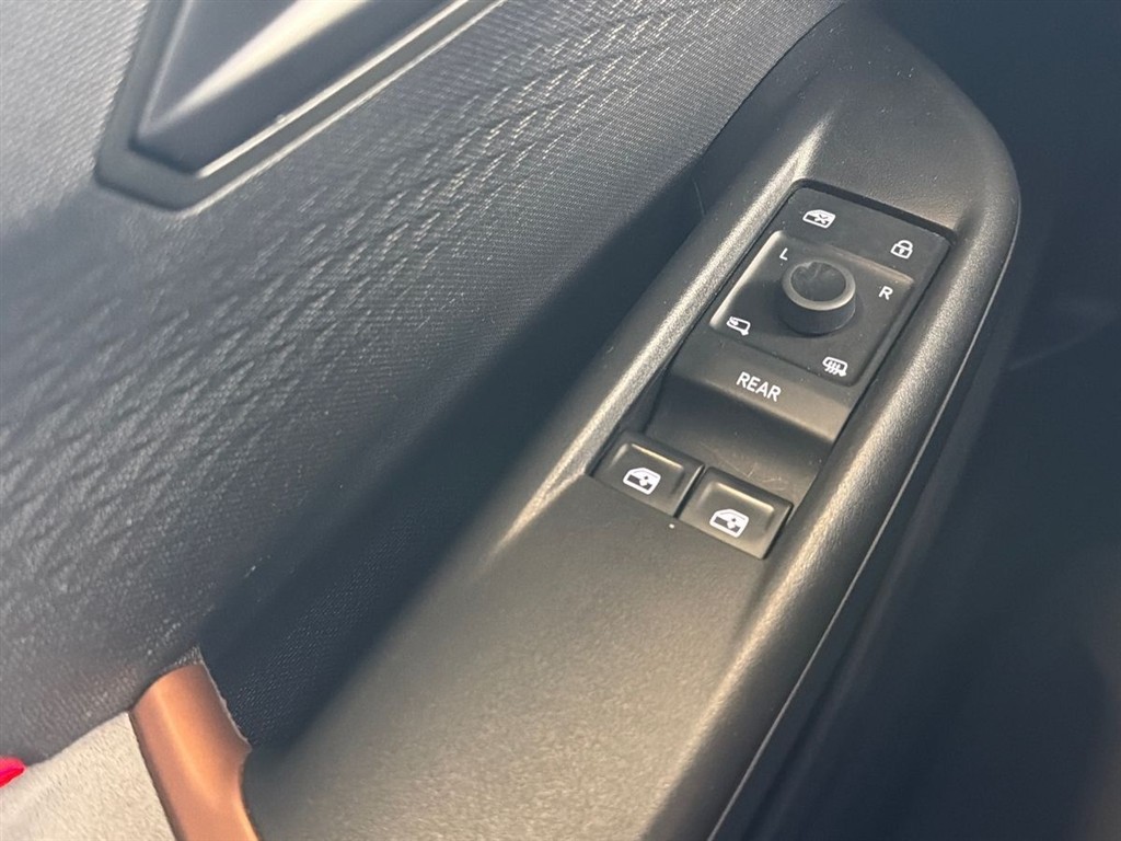 Cupra Born EL e-Boost 231HK 5d Aut. - Image 17