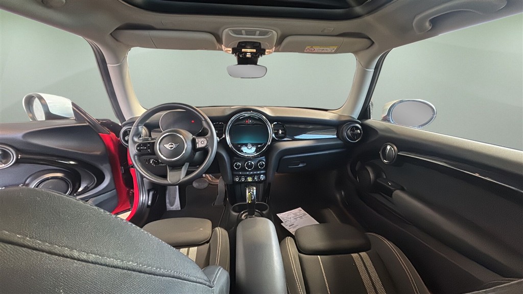 Mini Cooper SE EL Essential 184HK 3d Aut. - Image 7