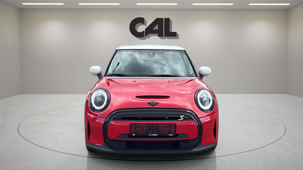 Mini Cooper SE EL Essential 184HK 3d Aut. - Image 4