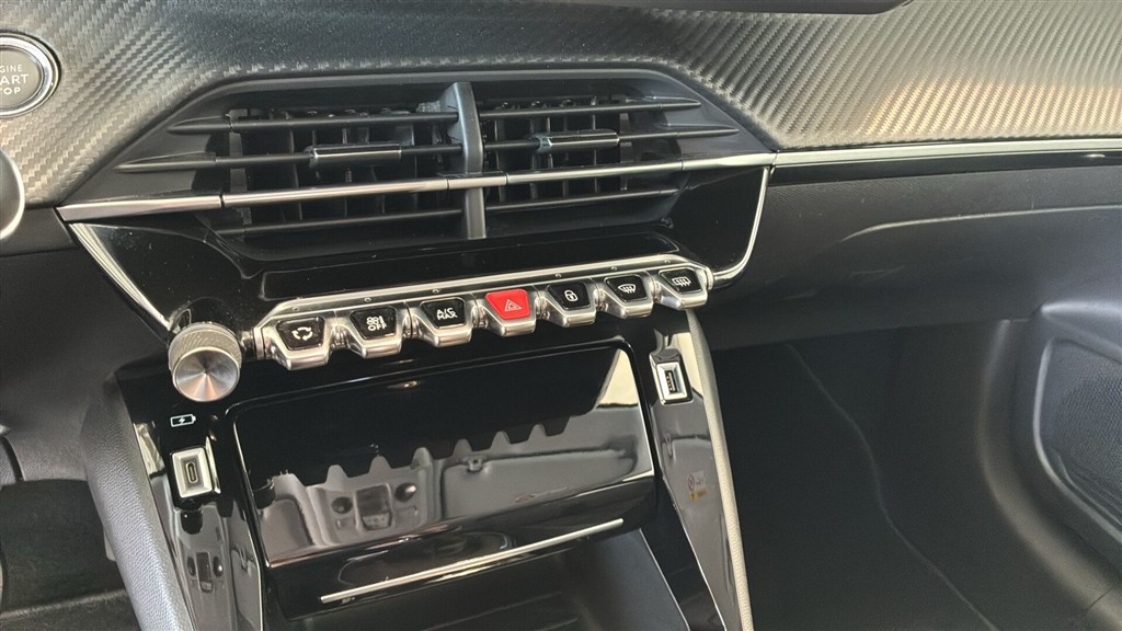 Peugeot 208 1,2 PureTech Allure Grand 100HK 5d 6g - Image 15