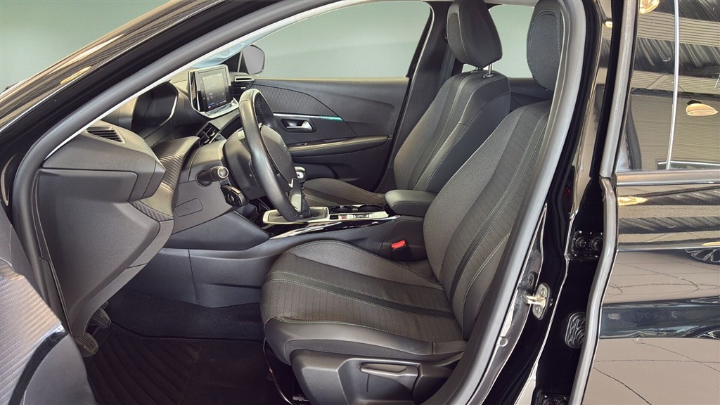 Peugeot 208 1,2 PureTech Allure Grand 100HK 5d 6g - Image 5