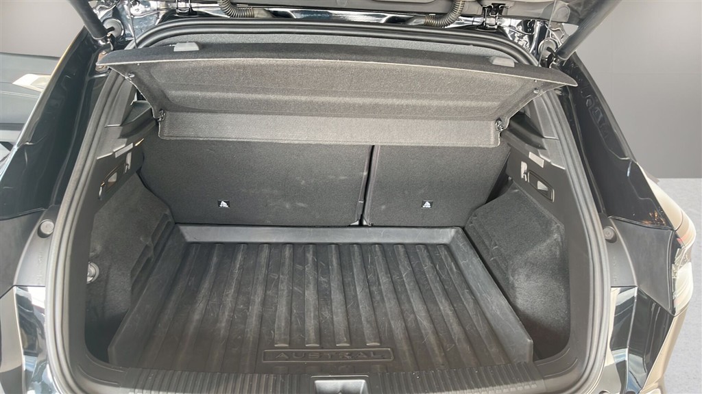 Renault Austral 1,3 TCE Mild hybrid Techno 158HK 5d 7g Aut. - Image 8