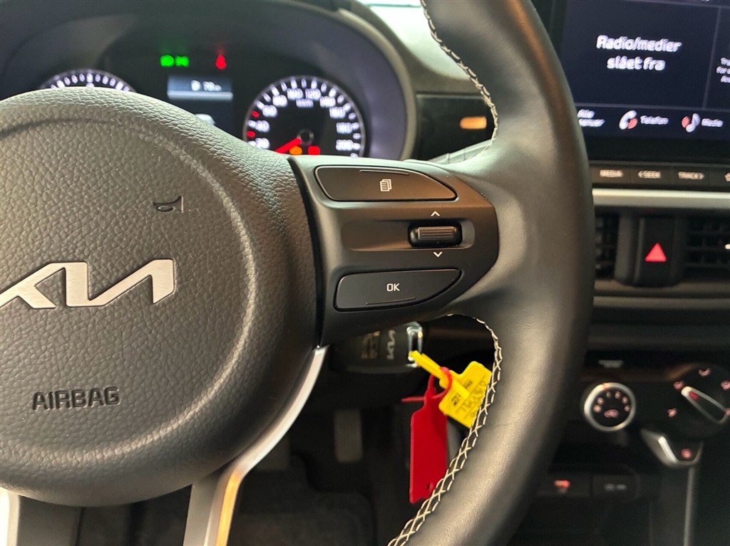 Kia Picanto 1,0 MPI Prestige m/Upgrade 67HK 5d - Image 5