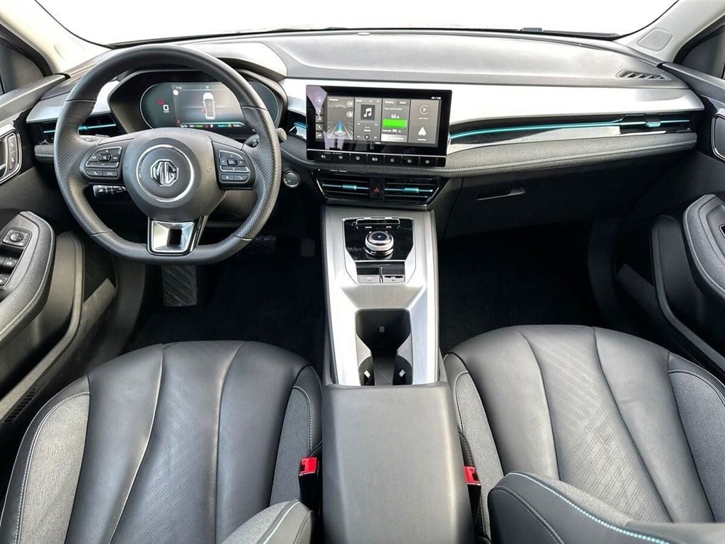 MG MG5 Electric EL Standard Range Luxury 177HK Stc Aut. - Image 10