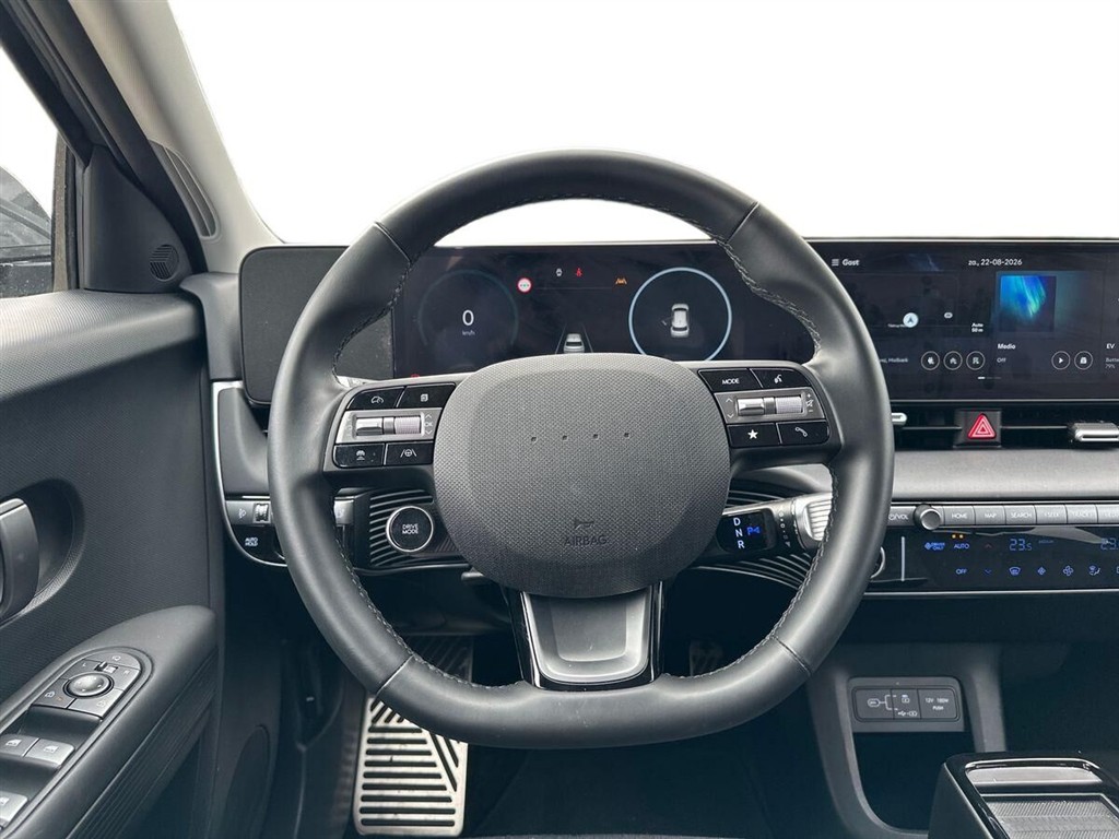 Hyundai Ioniq 5 Electric 84 kWh Advanced 229HK 5d Aut. - Image 17
