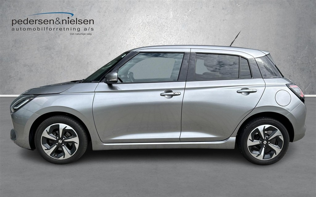 Suzuki Swift 1,2 Desire 82HK 5d - Image 2
