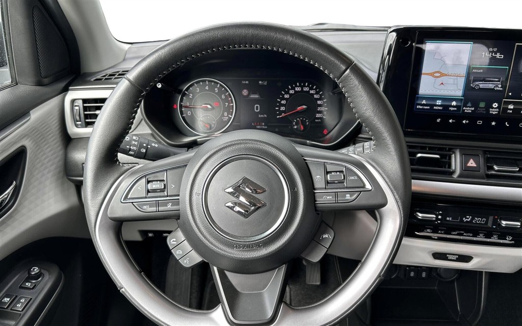 Suzuki Swift 1,2 Desire 82HK 5d - Image 12
