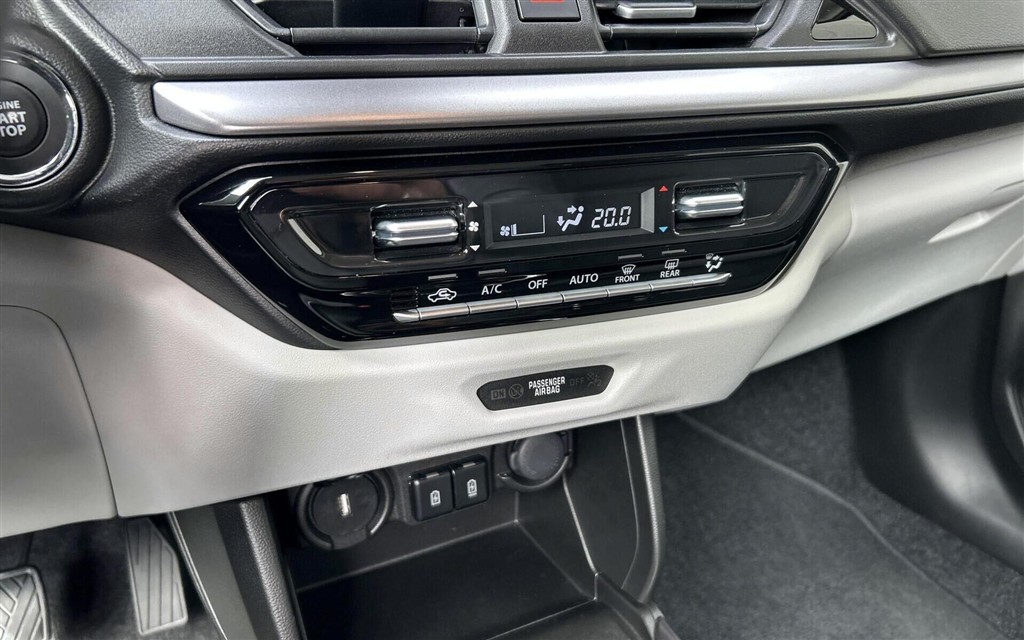 Suzuki Swift 1,2 Desire 82HK 5d - Image 14